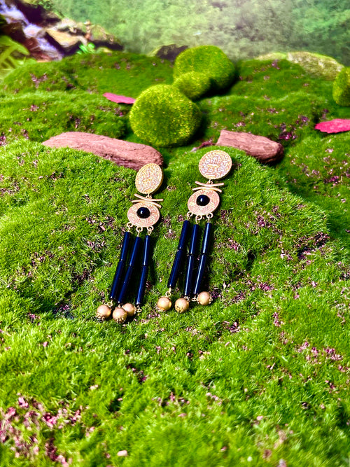 Regal Noir Earrings