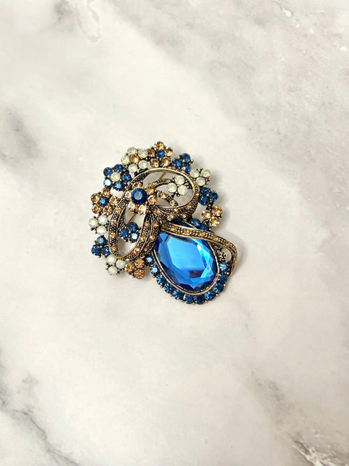 Laviova Ocean Bloom Brooch